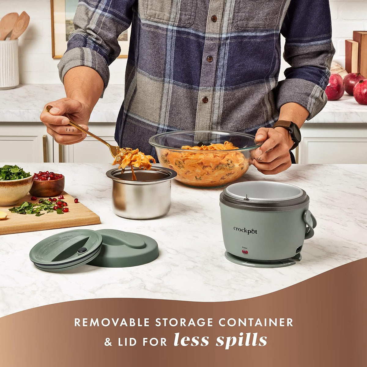 Portable lunch warmer with removable inner food container